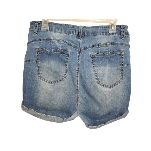Wax Jean Womens 2XL Distressed Denim Shorts Medium Wash Stretch Cuffed - Picture 2 of 5